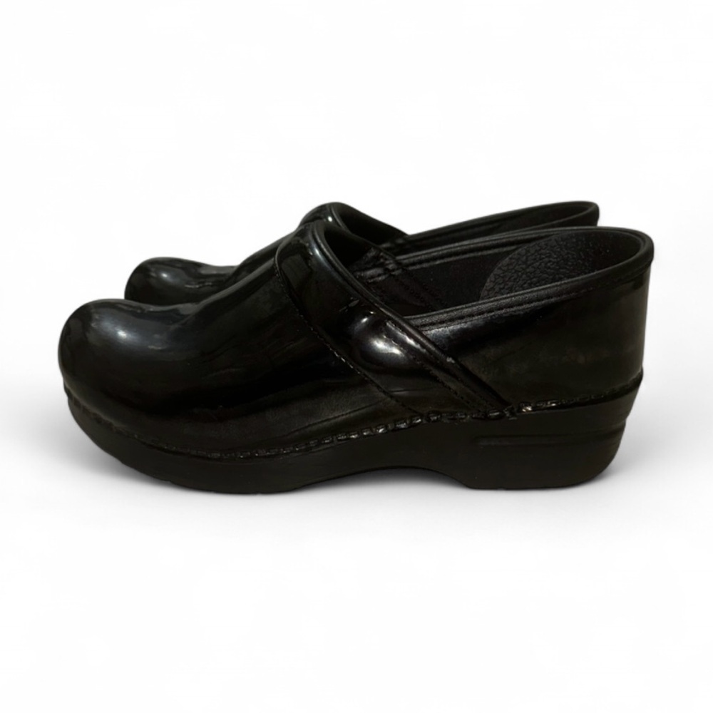Dansko Professional Black‎ Women’s Clog size EU 39 or 8.5/9 US